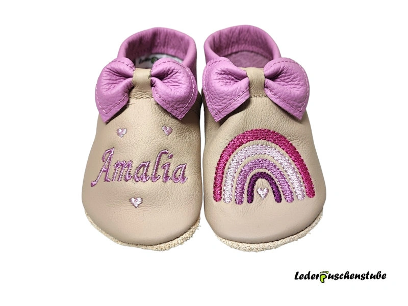 Personalisierte Taufschuhe aus Leder mit Namen