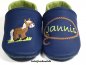 Preview: Lederpuschen jeansblau-hellgrün mit Pony (braun-creme) und links Lasso (braun) und Namen (hellgrün)