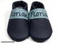 Preview: Taufschuh dunkelblau mit Namen dunkelblau und Spannband babyblau