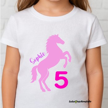 Plotterdatei Pferd Geburtstag 5 Design auf einem T-Shirt