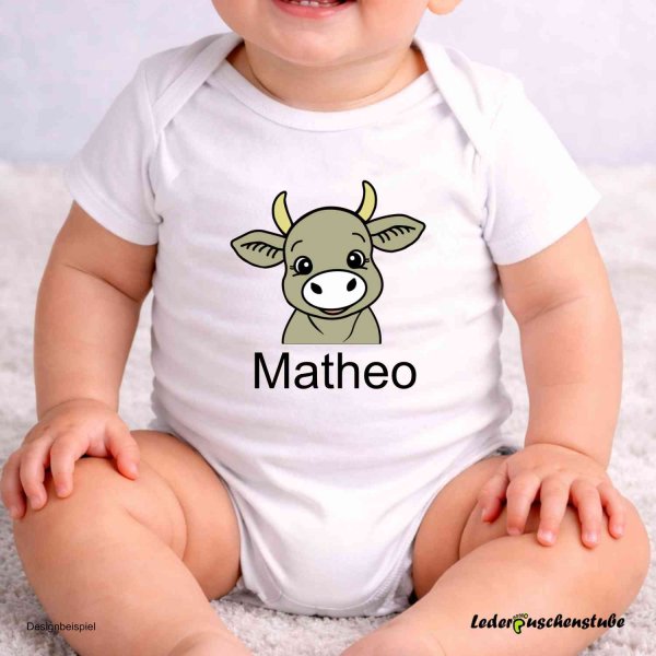 Plotterdatei Kuh Tilda mit Namen Design auf einen Baby Body